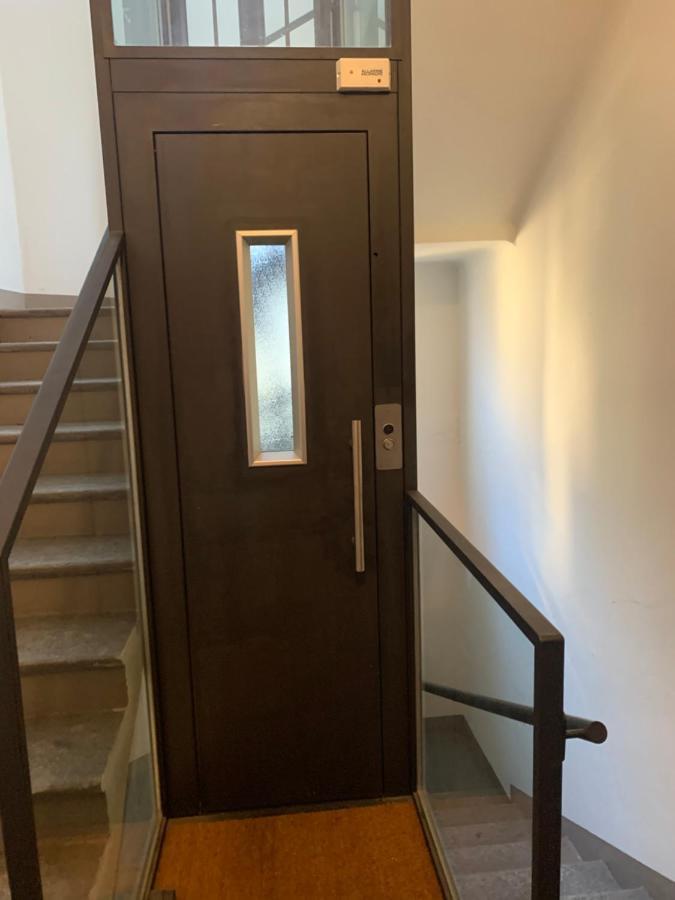 Apartment Nicole 梅纳焦 外观 照片